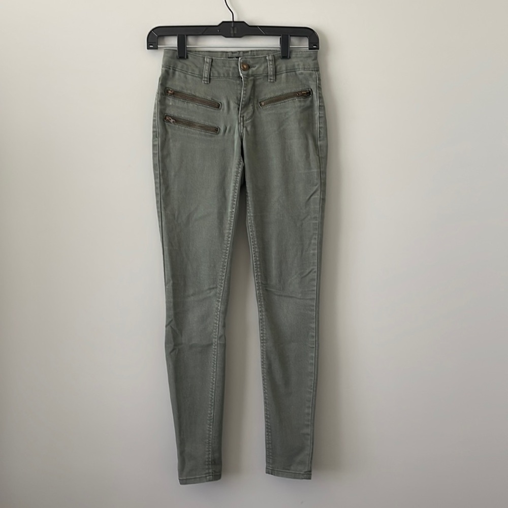 Cred NY Military Green Skinny Jeans Size 0